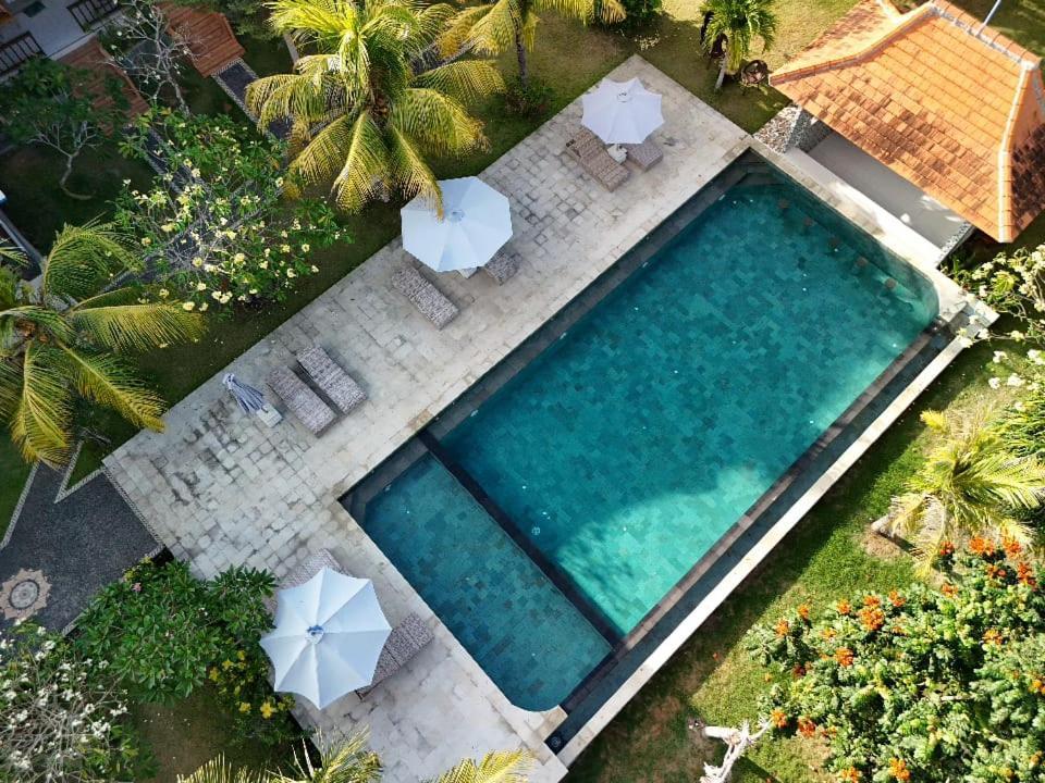Davu Sundara Villa Uluwatu Exterior photo